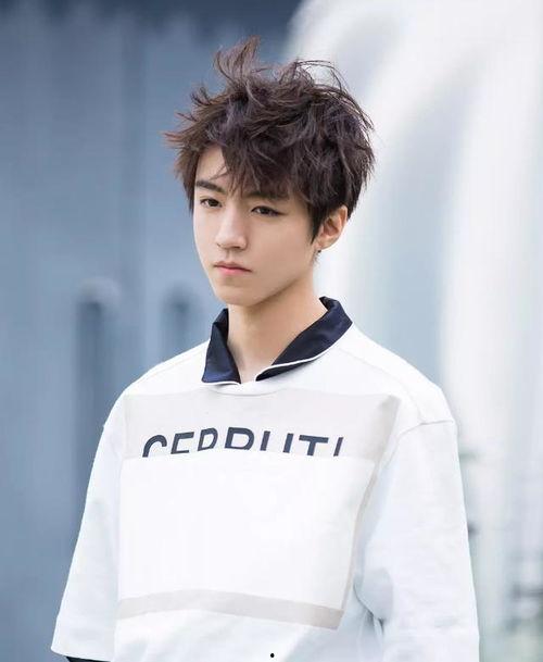 娱乐吃瓜菌演员,演员背后的那些事儿 第2张 娱乐吃瓜菌演员,演员背后的那些事儿 第2张